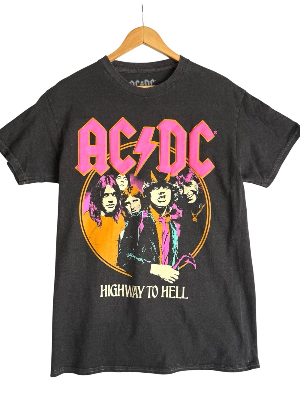 AC/DC "Highway to Hell" graphic T-shirt vintage style charcoal SMALL - NWT